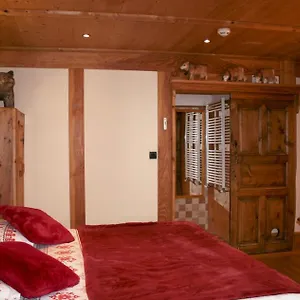 https://hotel-de-la-chaussee.fr-provencehotel.com
