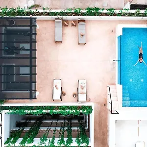 https://zendero-tulum.allrivieramayahotels.com