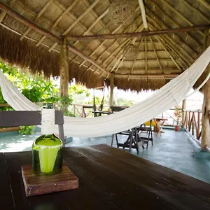casa-almendro.tulum-hotels.net/